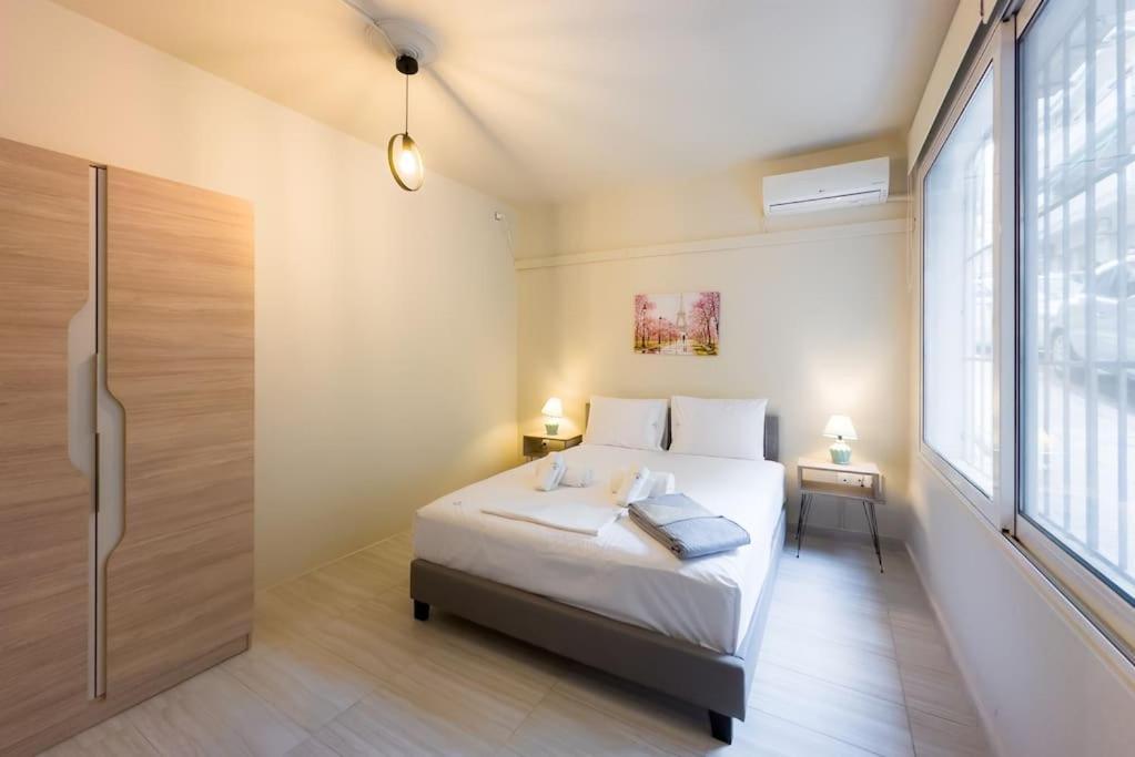Modern Comfort Near Centre Apartment