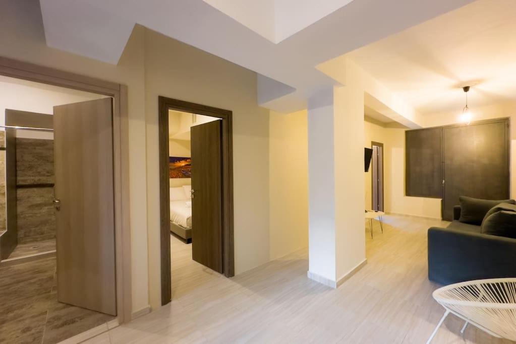 Modern Comfort Near Centre *