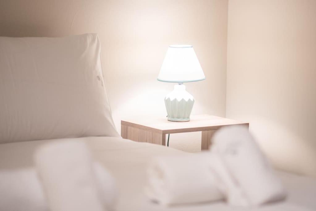 Modern Comfort Near Centre דירה אתונה